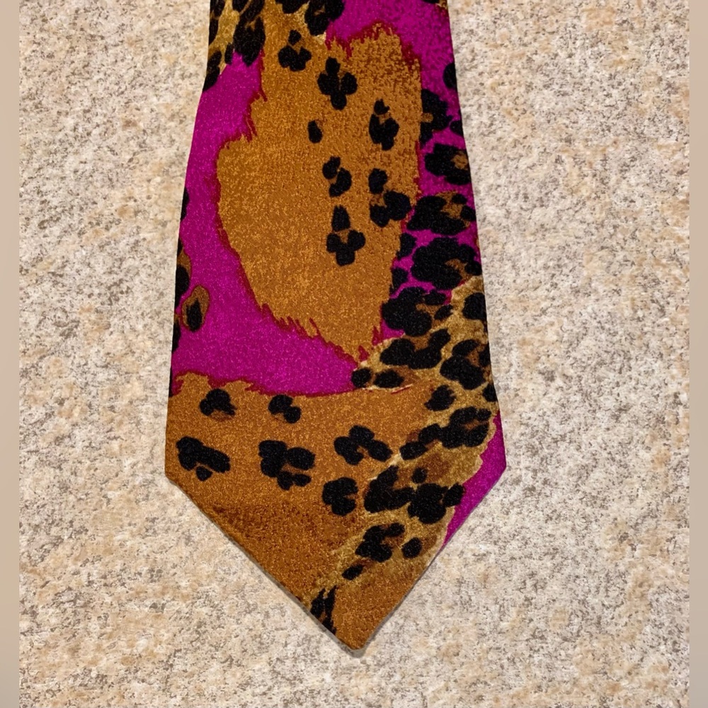 COPY Vintage 90's Leopard Print Vibrant Colorful Flashy Unique Necktie